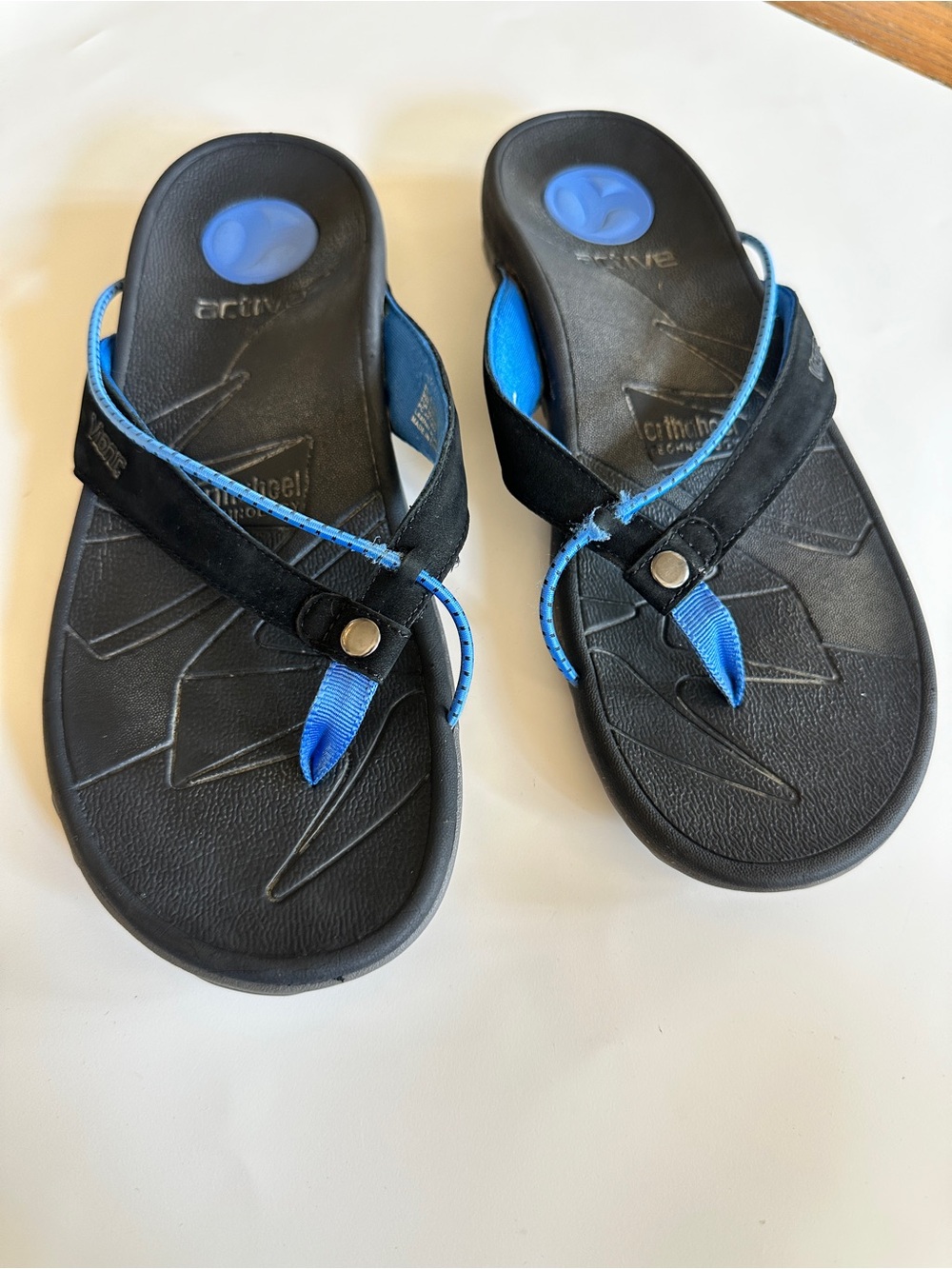 Active Vibram Ortho Heel Women’s Black and Blue Flip-Flop Sandals